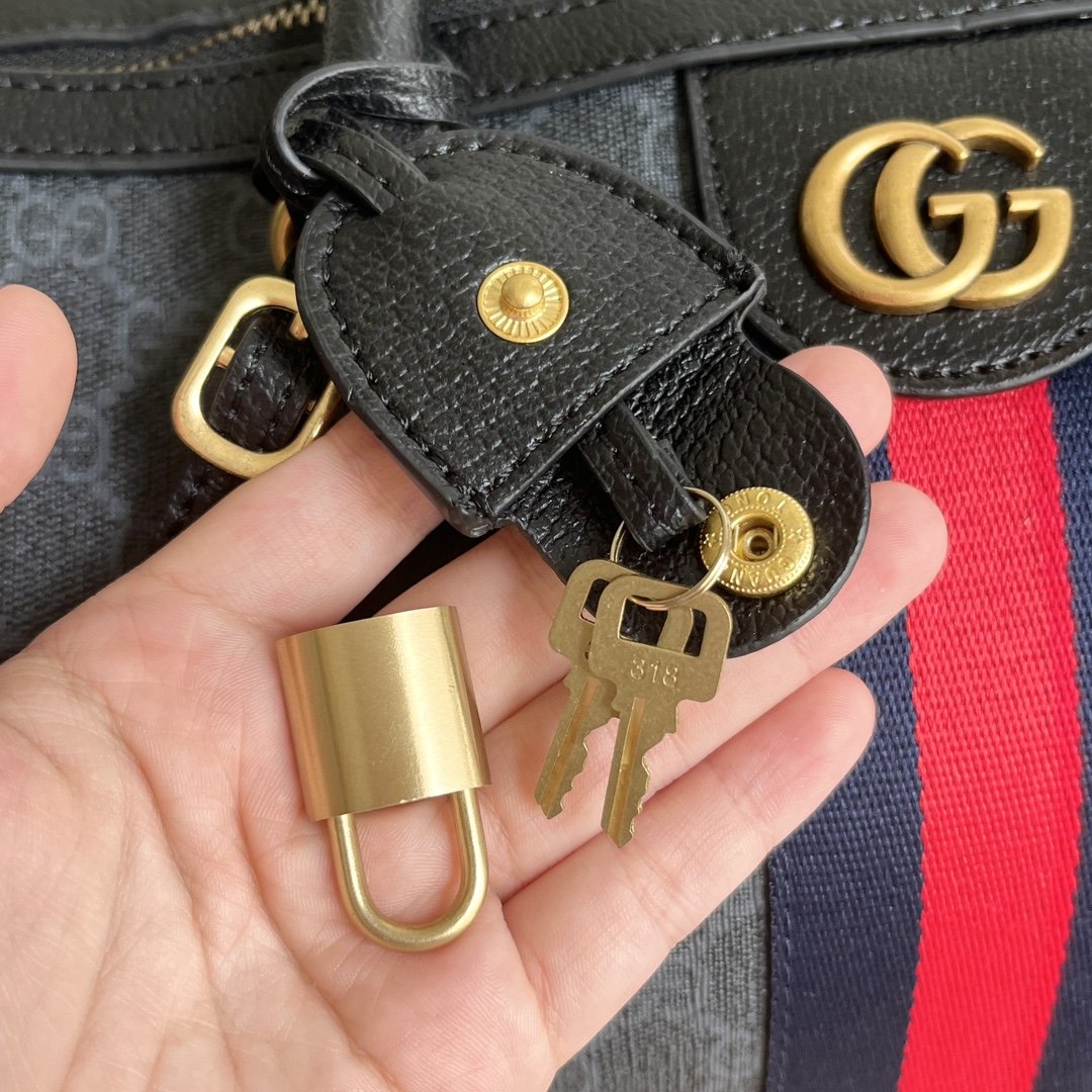 Gucci Travel Bags